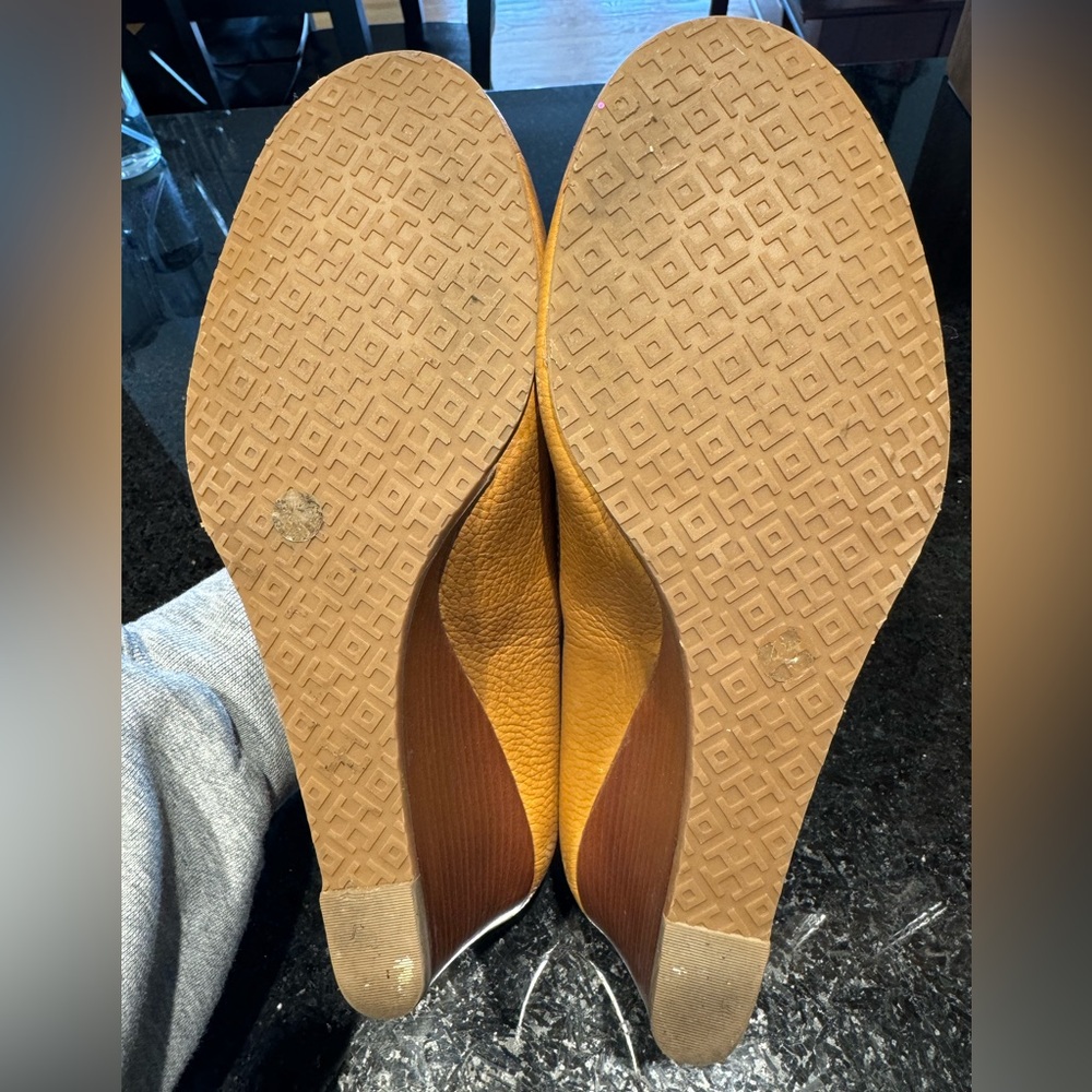 Tory Burch tan leather wedge heels. Womens size 10M. Great condition. - Picture 6 of 8